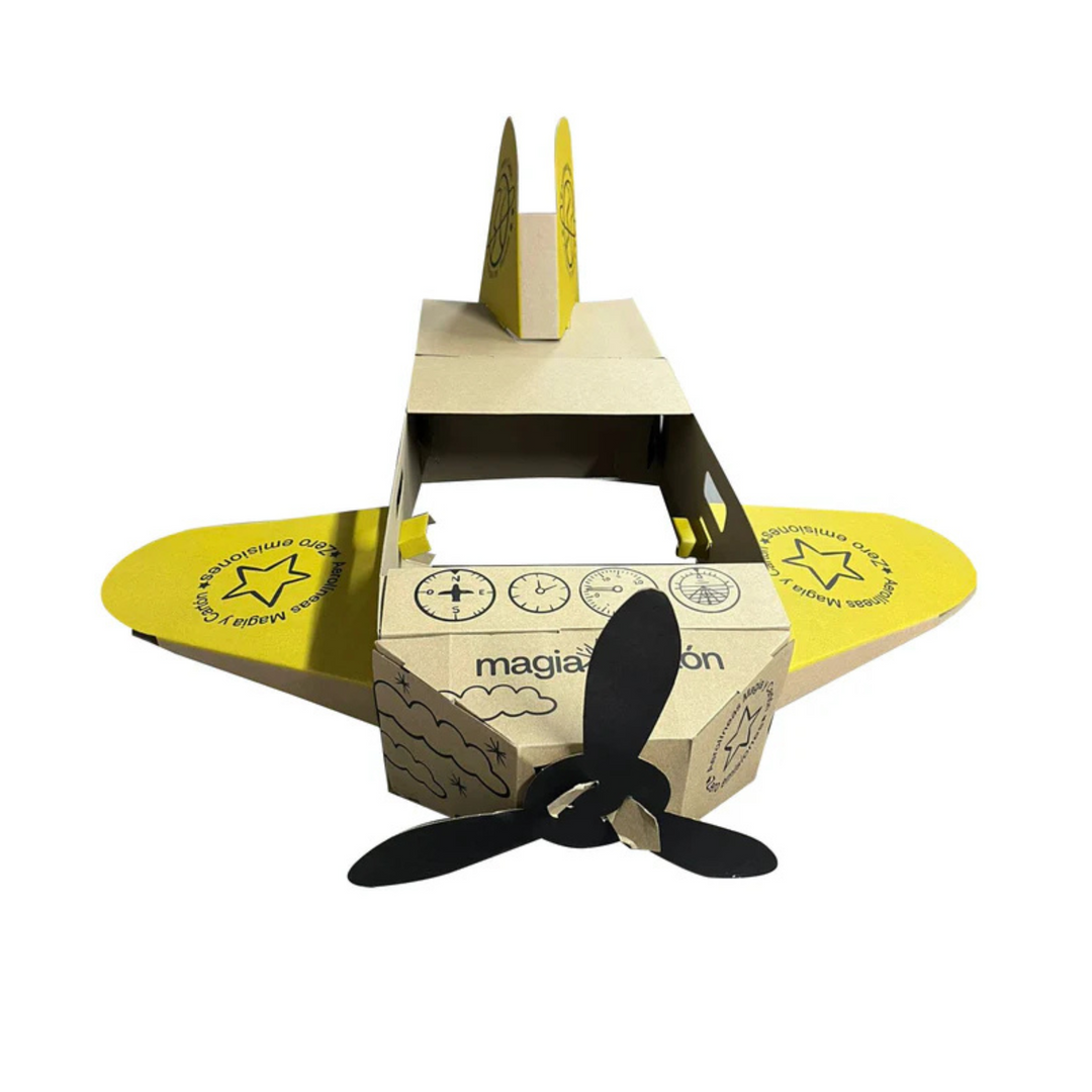 AVION MAGIA Y CARTON