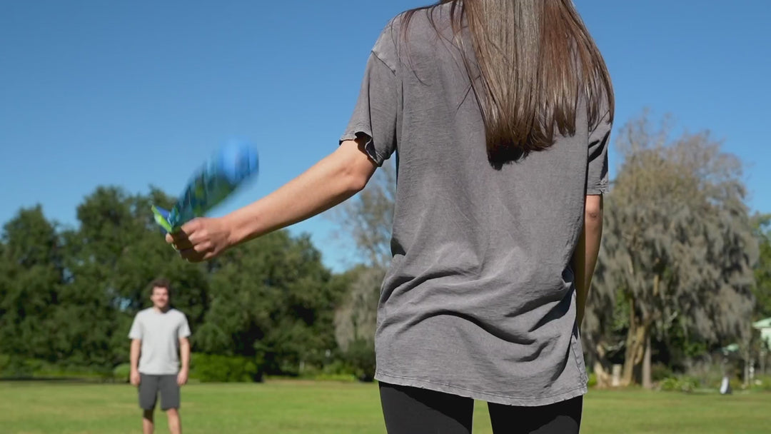 PELOTA VOLADORA CON COLA